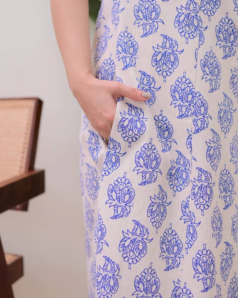 Blue Cotton Floral Printed Kurta with Pant Set for Women