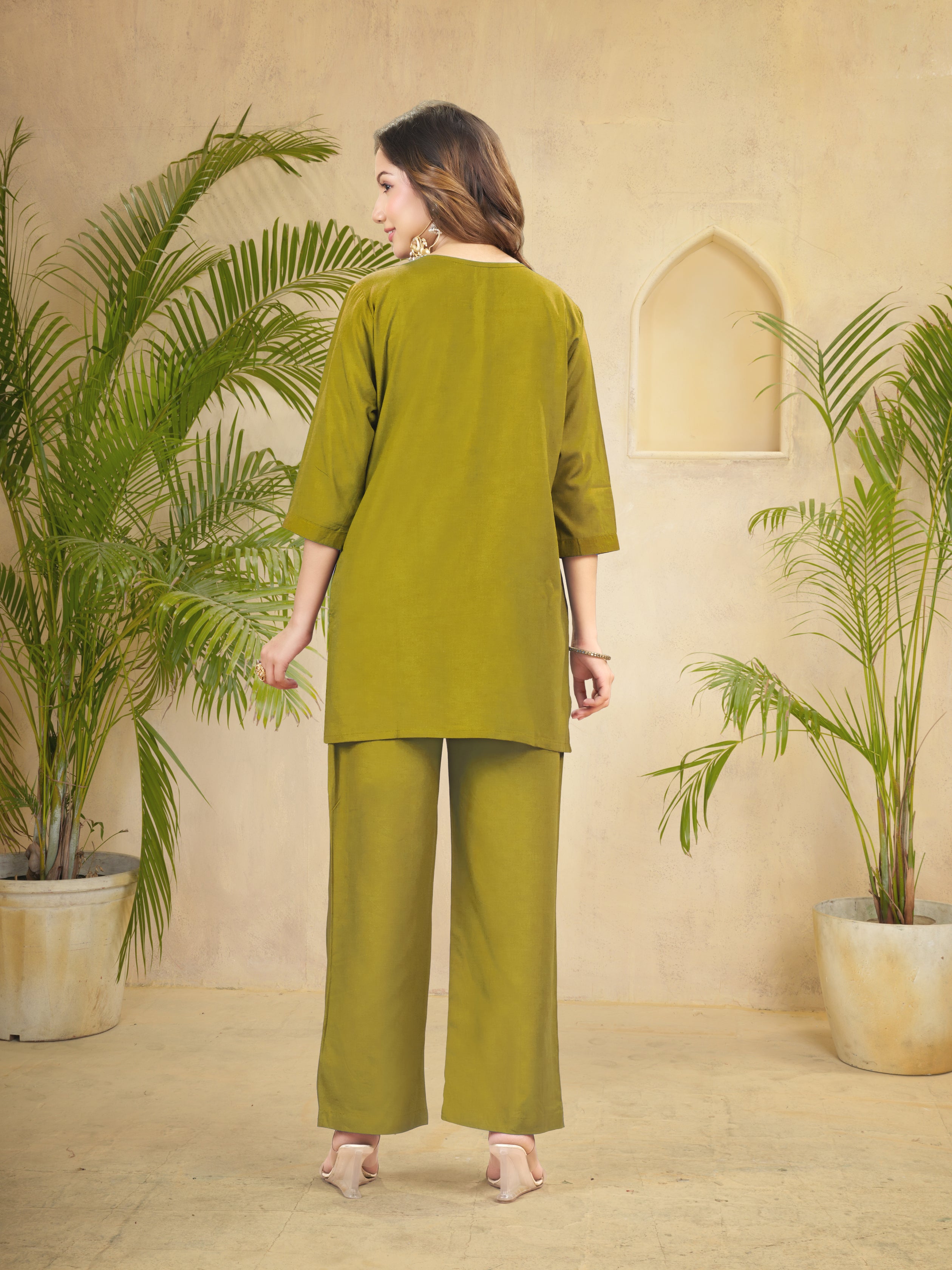 Heavy Rayon Embroidered Co-Ord Set . Hand Work Kurti & Straight Pant Set