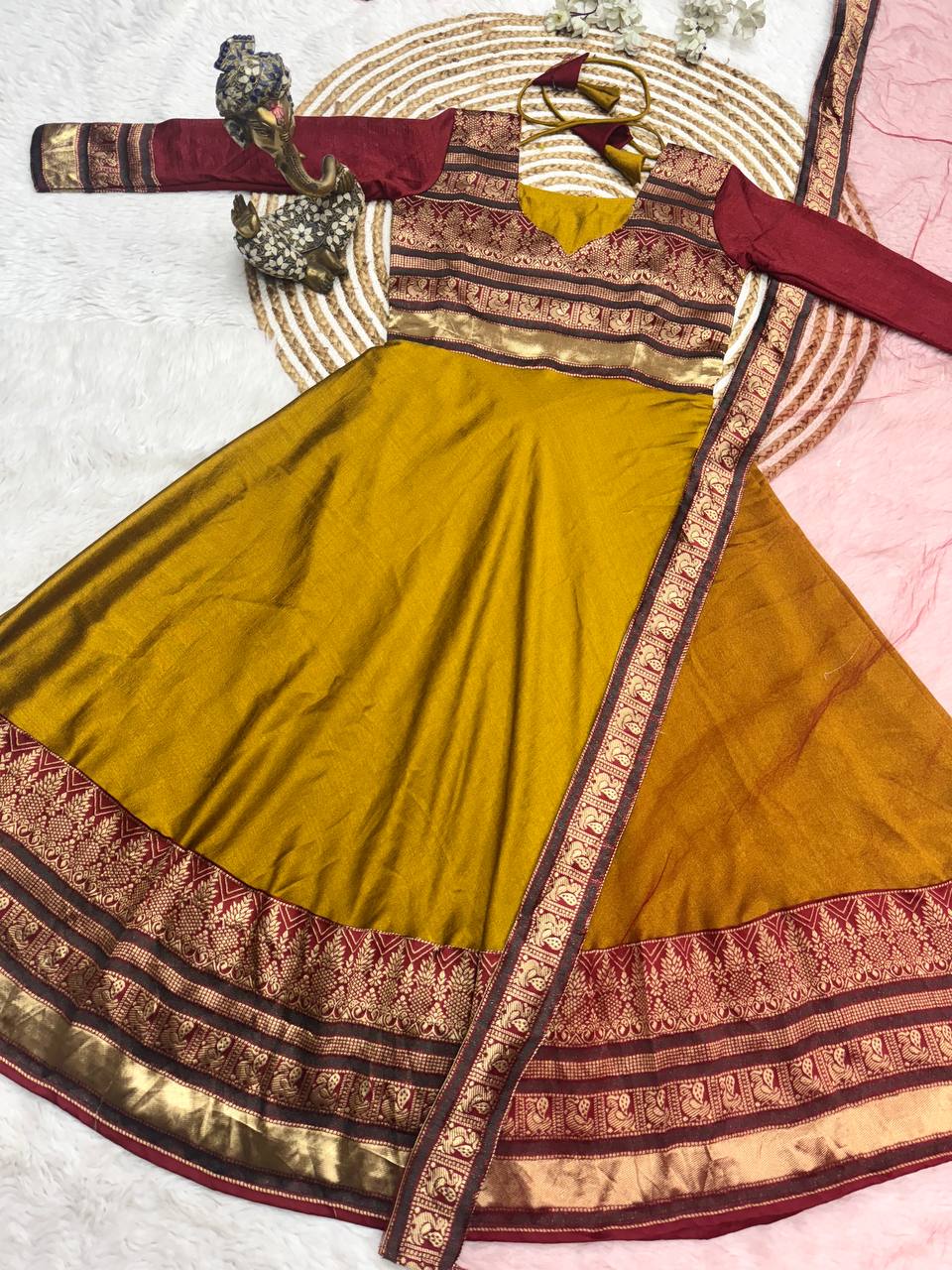 Luxury Vichitra Silk Designer Kurti Set – Trendy Traditional Outfit with Net Dupatta.