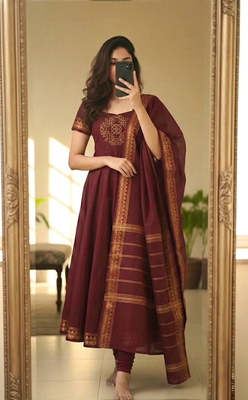 Cotton Traditional Kurti Set with Jacquard Zari Border & Dupatta