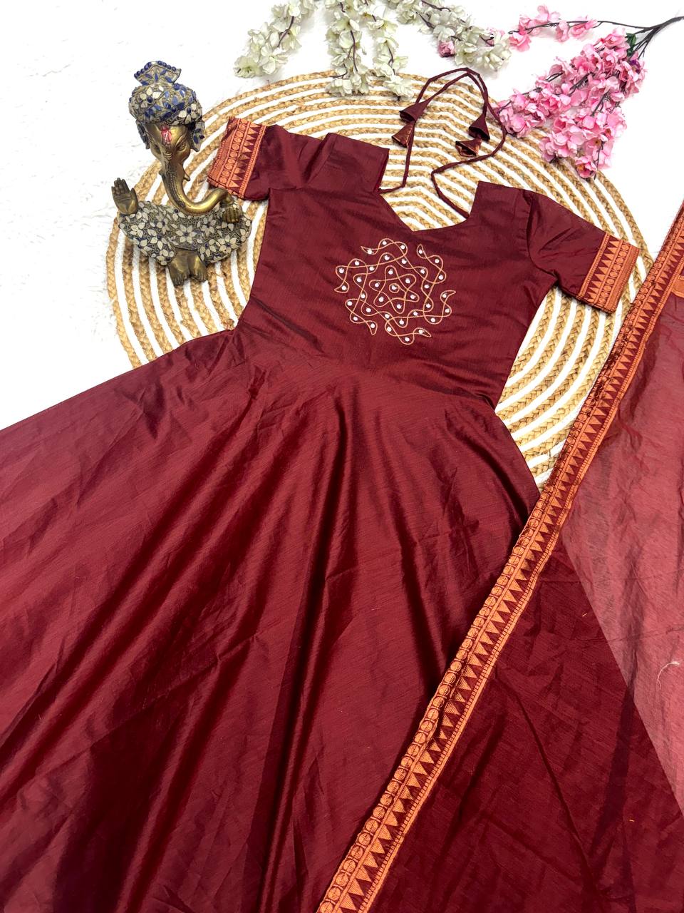 Cotton Traditional Kurti Set with Jacquard Zari Border & Dupatta