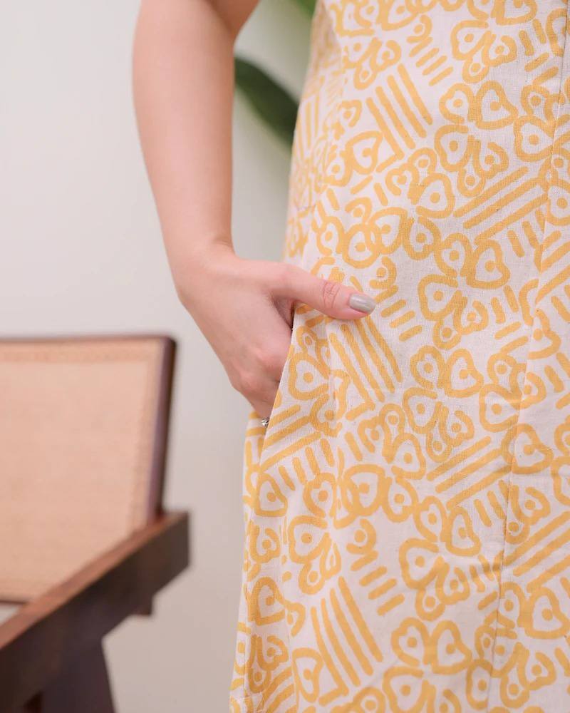 Yellow Cotton Floral Printed Kurta Set with Pant for Women