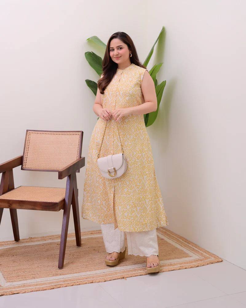 Yellow Cotton Floral Printed Kurta Set with Pant for Women