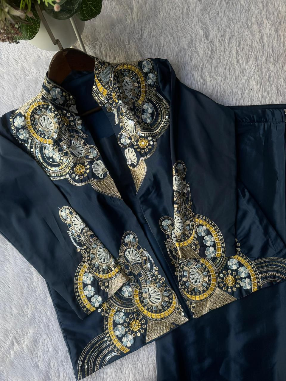LAHENGA SAREE WITH LONG BLOUSE AND HEAVY EMBROIDERY WORK*
