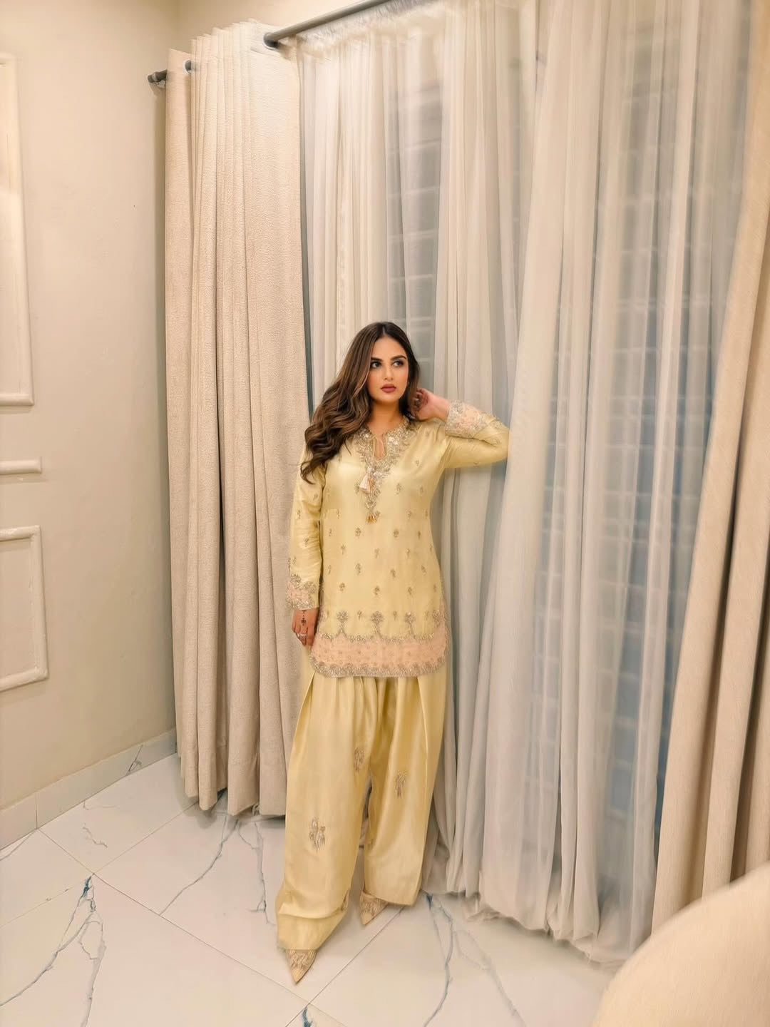 Farshi Palazzo Suit Set with Embroidered Kurti & Organza Dupatta