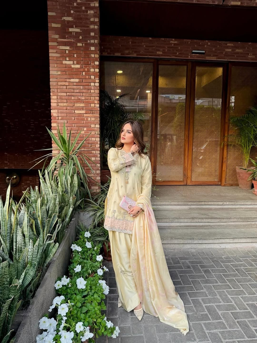 Farshi Palazzo Suit Set with Embroidered Kurti & Organza Dupatta