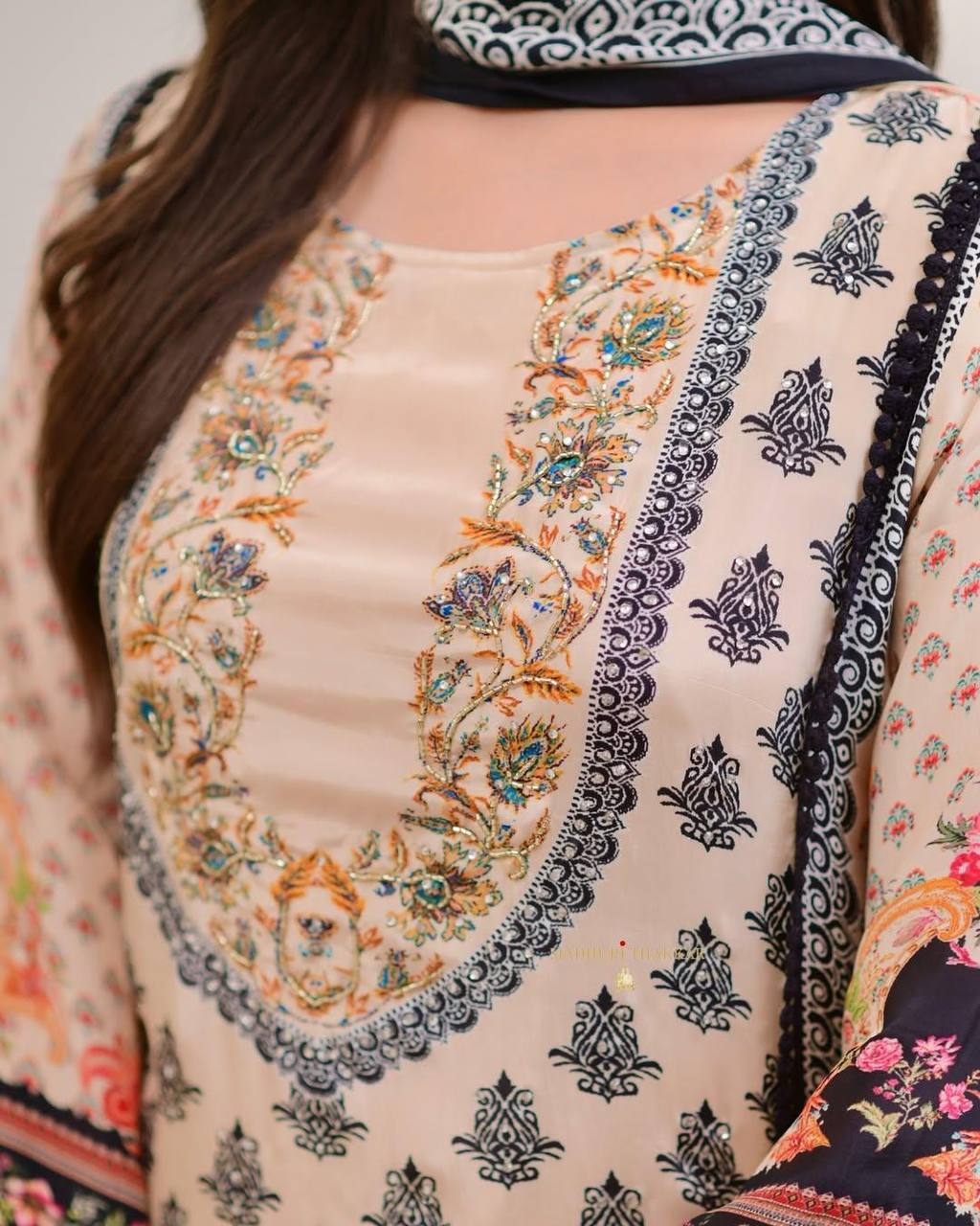 Cream Chinon Printed Kurti Set with Pant & Dupatta for Women