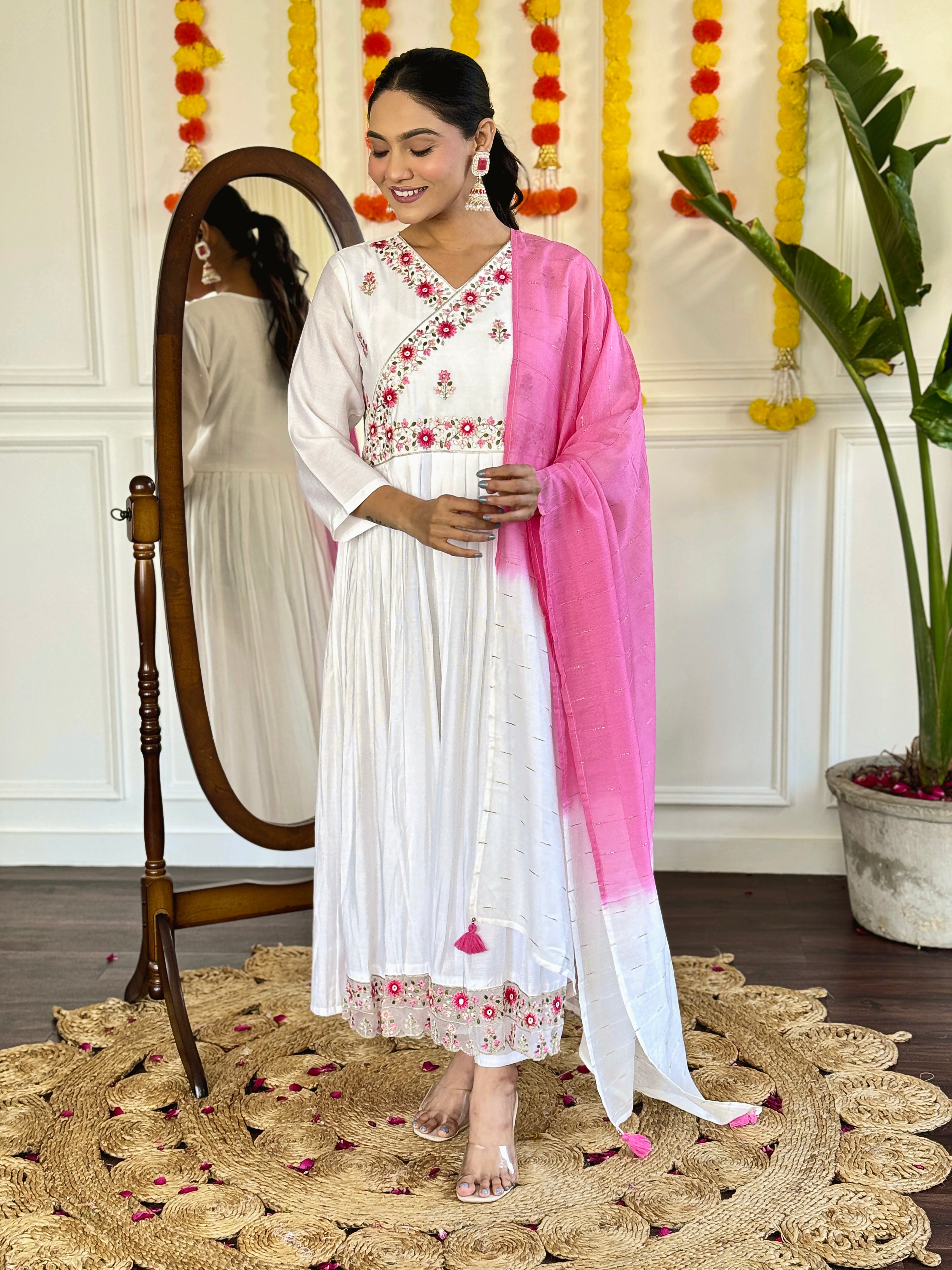 White Chanderi Embroidered Kurti Set with Pink Dupatta for Women