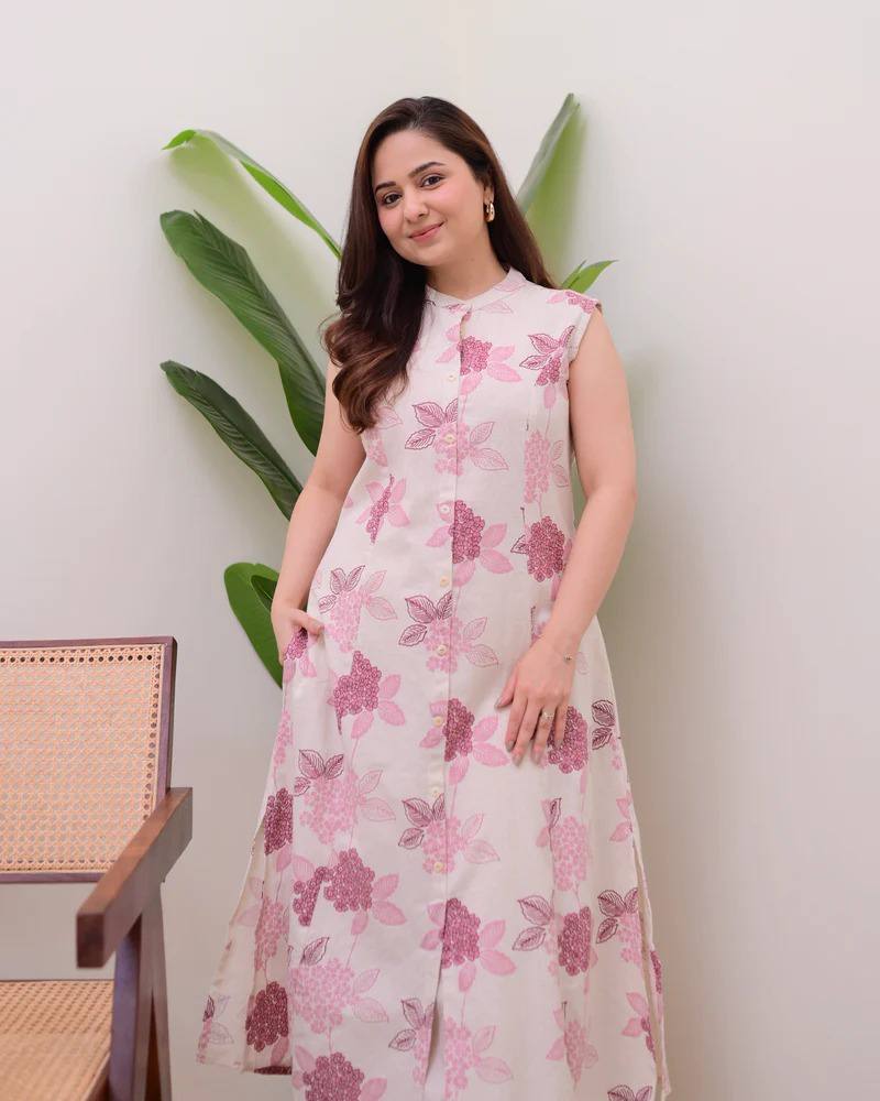Pink Cotton Floral Printed Kurta Set with Pant for Women