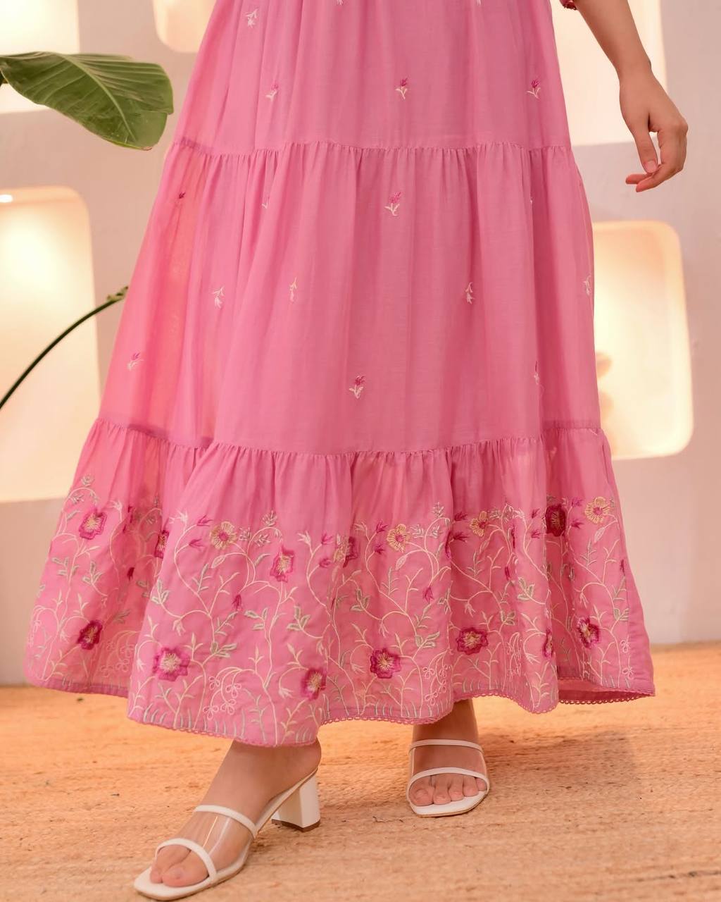 Pink Chanderi Floral Embroidered Kurti Set with Pant & Dupatta for Women