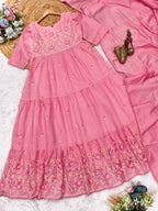 Pink Chanderi Floral Embroidered Kurti Set with Pant & Dupatta for Women