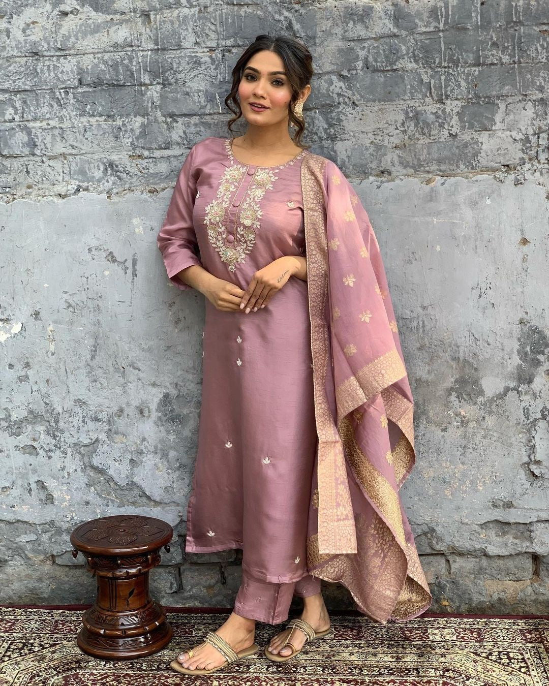 Pink Viscose Chanderi Embroidered Kurti With Pant & Dupatta Set for Women
