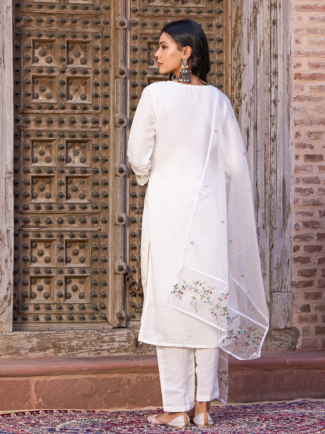 White Chanderi Embroidered Kurti Set with Pant & Dupatta for Women
