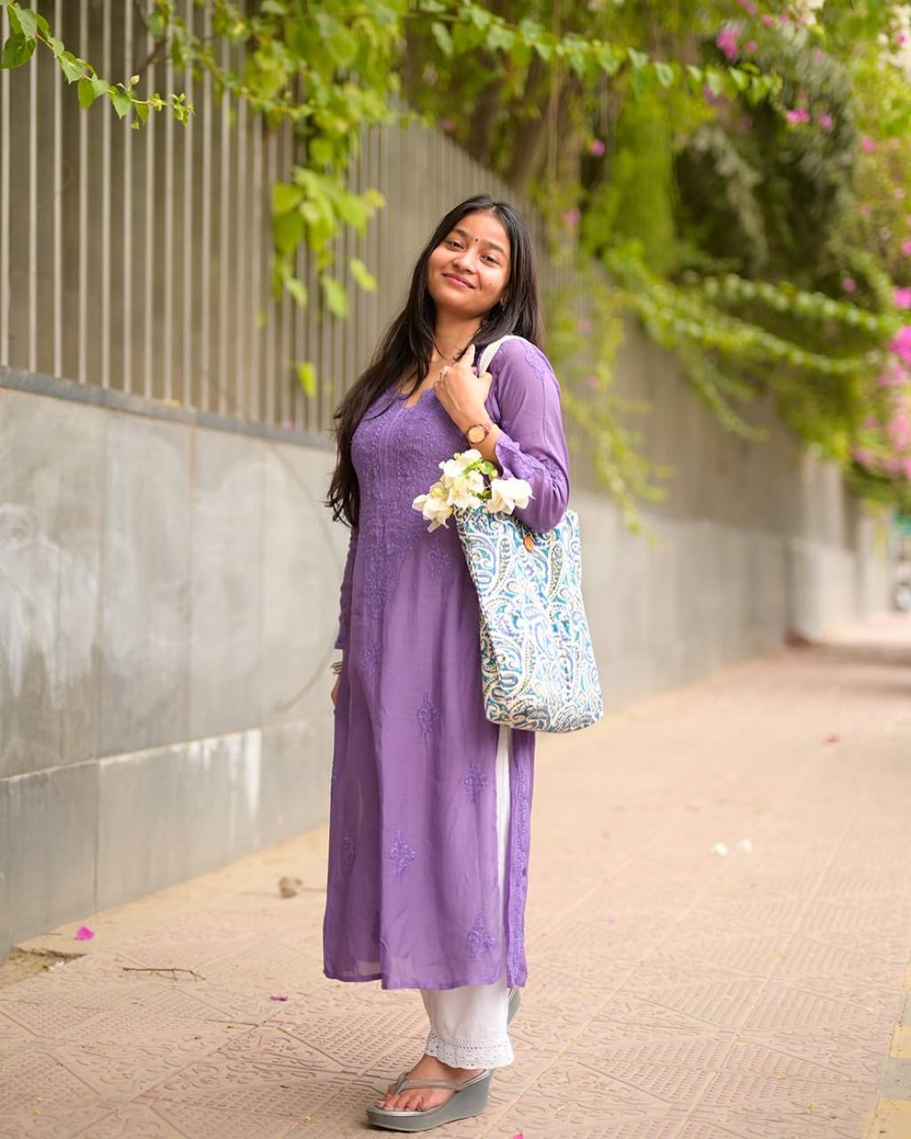 Lavender Rayon Thread Embroidered Kurti Set with Pant for Women