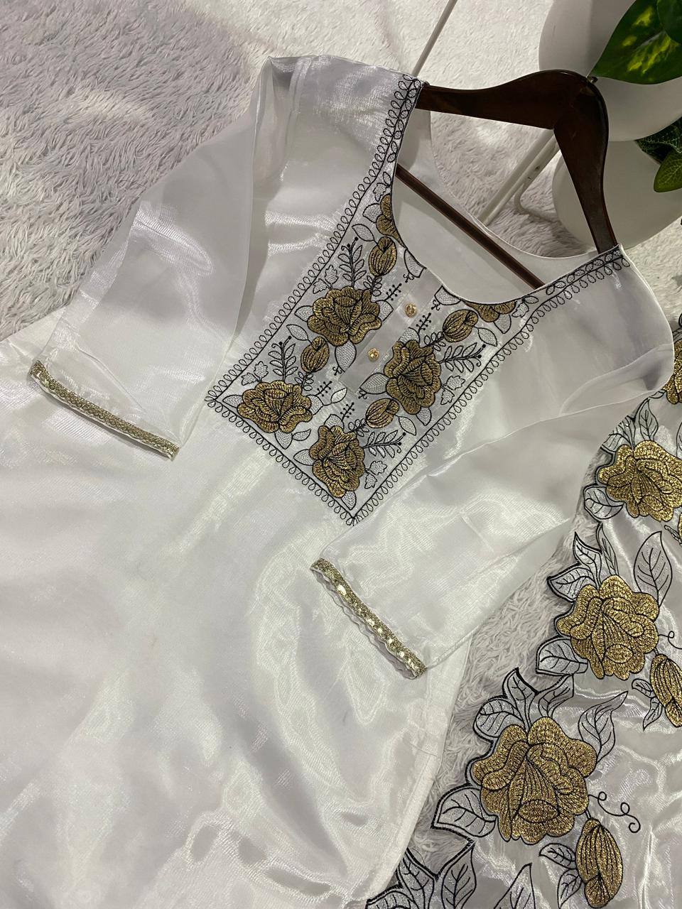 Embroidered Cut Work Suit Set for Women | Jimmy Choo Kurta Pant with Dupatta