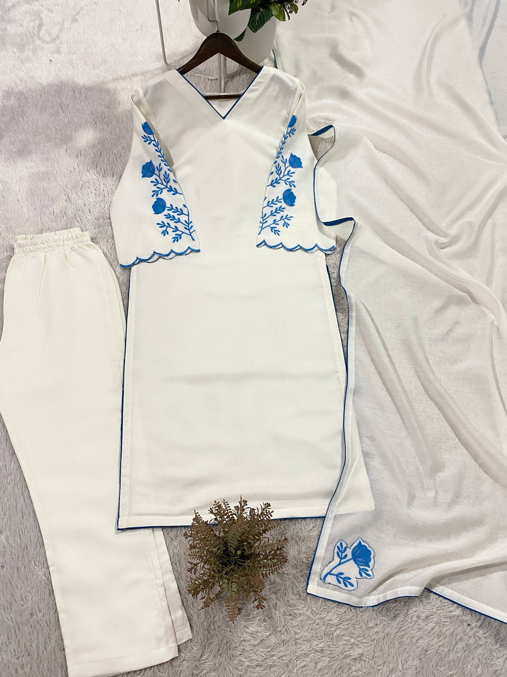 Roman Silk  Kurta Pant Set with Dupatta